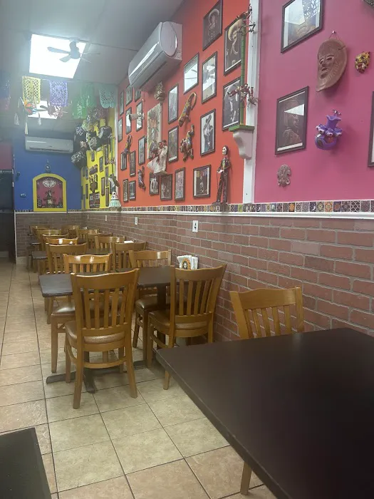 Taqueria el chiltepin Picture 1
