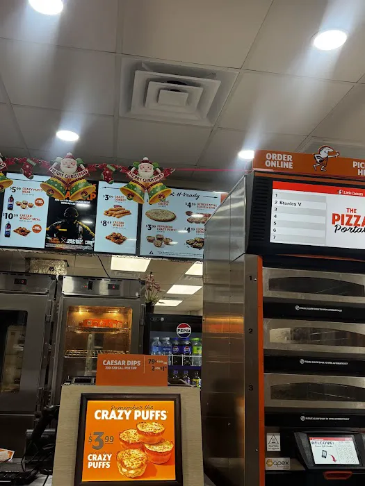 Little Caesars Pizza Picture 6