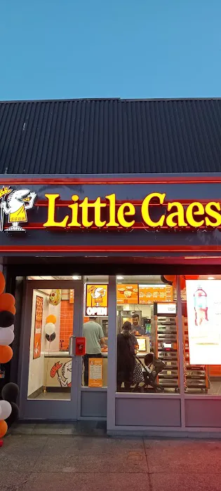 Little Caesars Pizza Picture 2