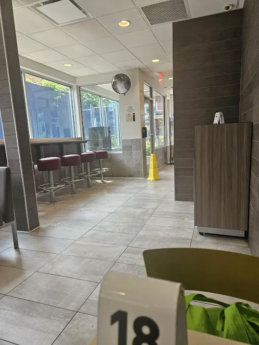 McDonald's Picture 5