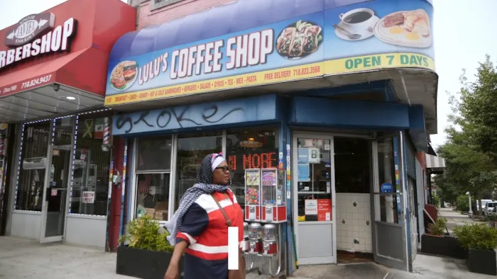 Lulu's Coffee Shop Picture 10