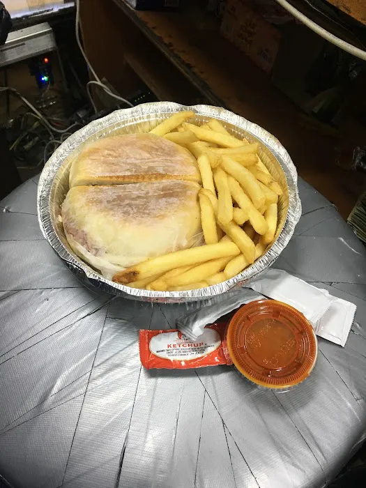 Saba Quality Plus Deli Picture 5