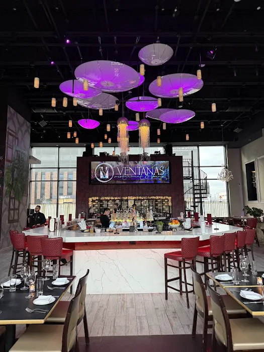 Ventanas Restaurant and Lounge Picture 1