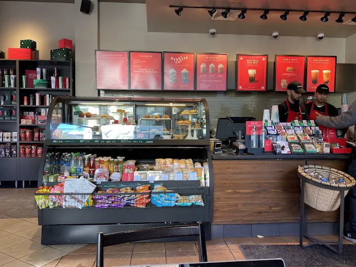 Starbucks Picture 5