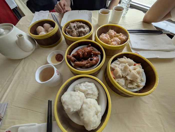 Aquarius Seafood Restaurant Picture 5