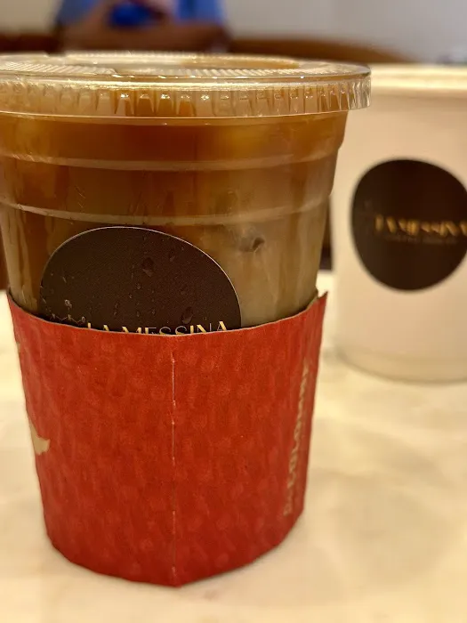 La Messina Coffee House Picture 10