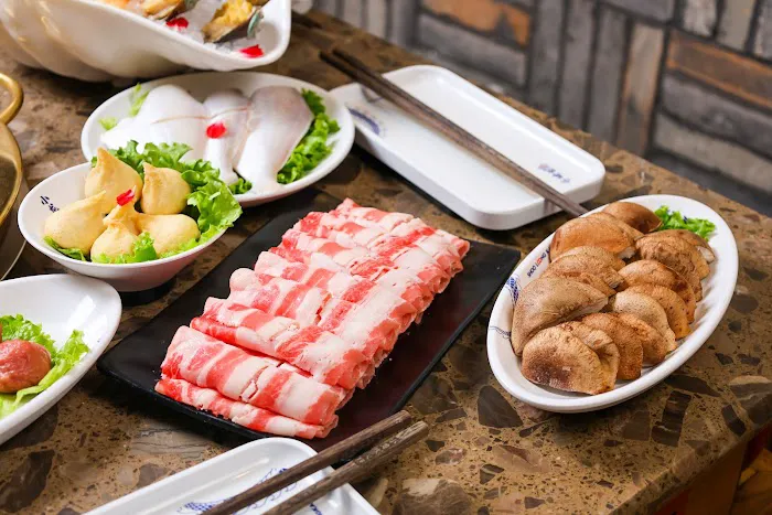 Shoo Loong Kan Hotpot Fort Lee 小龙坎火锅 Picture 9