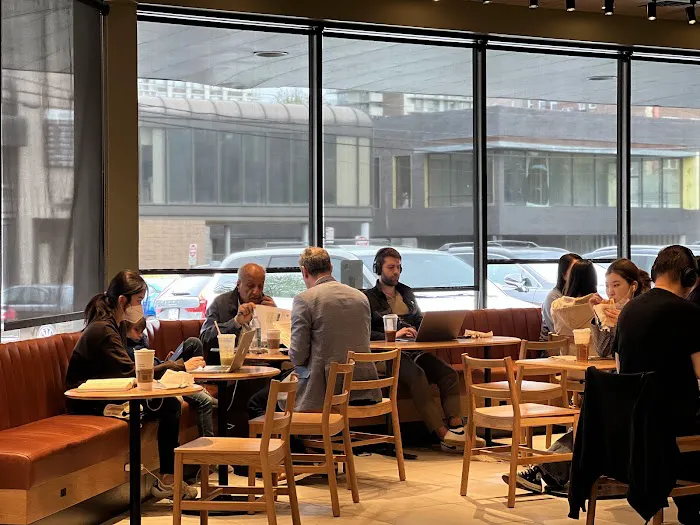 Starbucks Picture 6