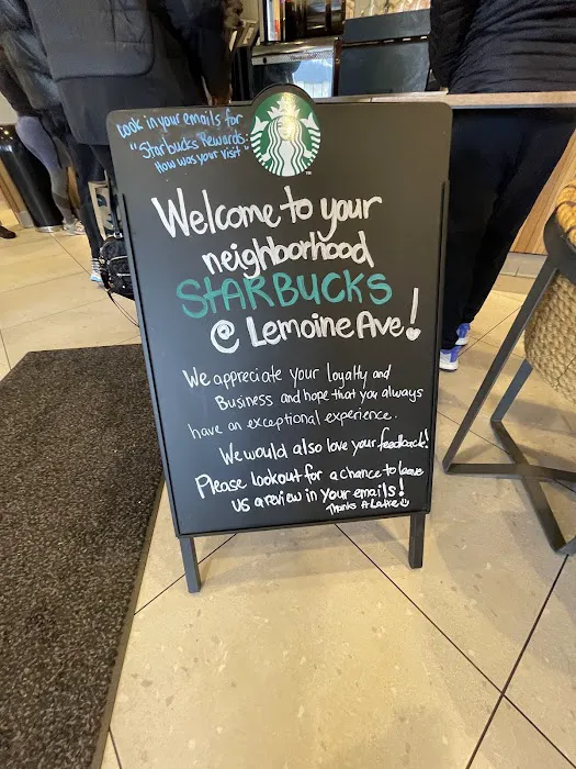 Starbucks Picture 5