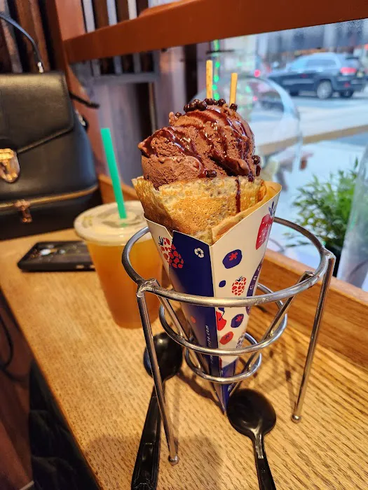 T-Swirl Crêpe Picture 2