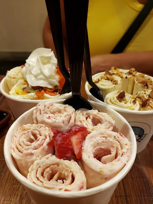 JINN Ice Cream Rolls Picture 7