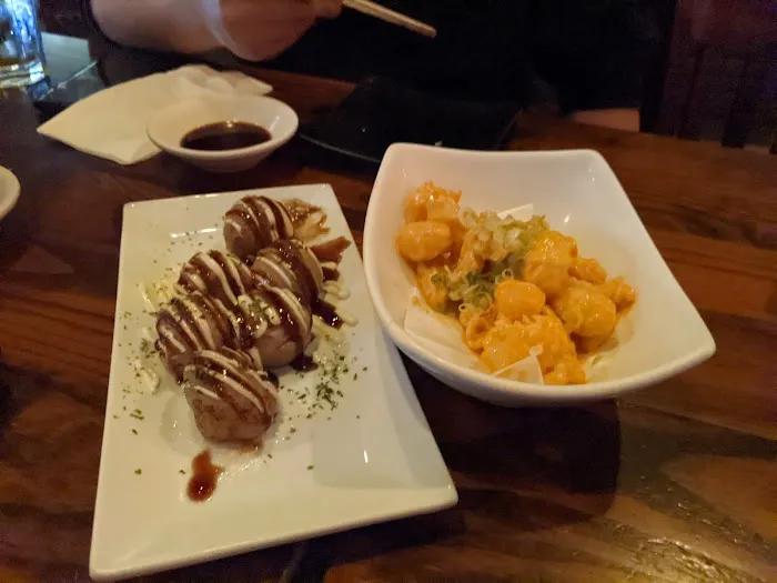 Raku Izakaya Picture 3