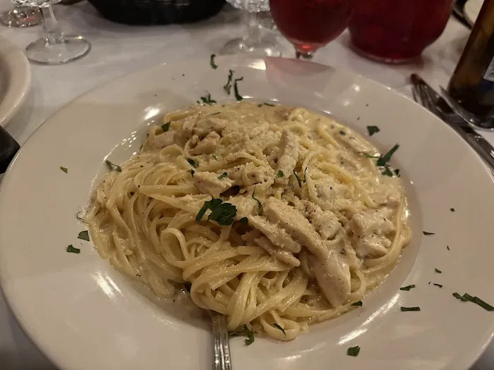 In Napoli Italian Restaurant & Banquet Hall Picture 5