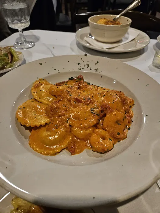 In Napoli Italian Restaurant & Banquet Hall Picture 2
