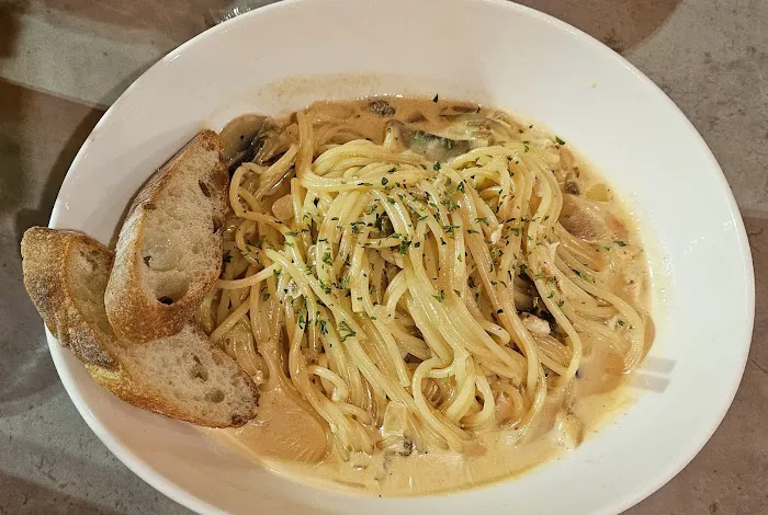 Mavi's Pizza and Pasta Picture 2