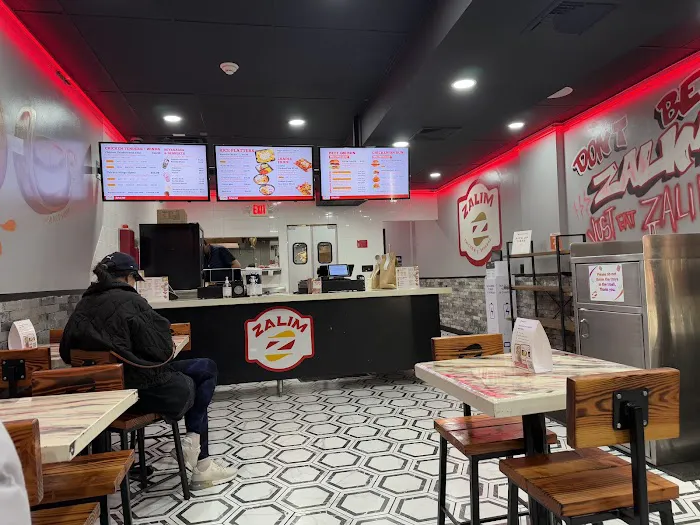 Zalim Hot Chicken & Burgers Picture 8