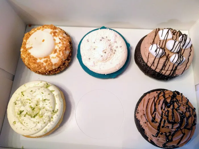 Cupcakes By Carousel Picture 7