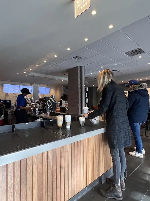 Starbucks Picture 2