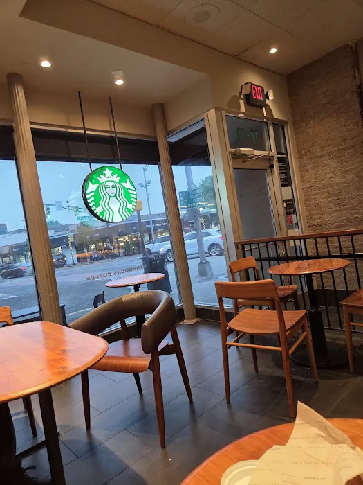 Starbucks Picture 9