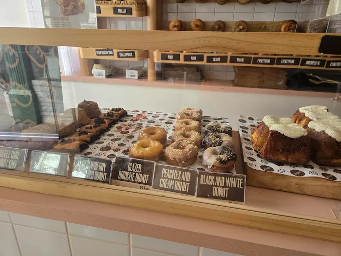 Modern Bread and Bagel Picture 5