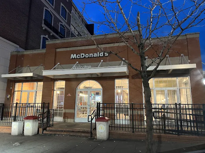 McDonald's Picture 9