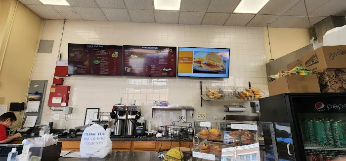 Town Hall Deli Picture 2