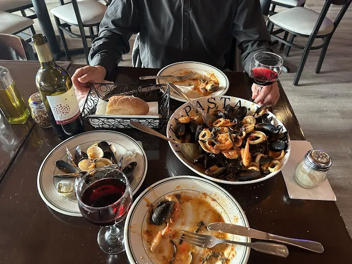 Red, White and Pasta Picture 8