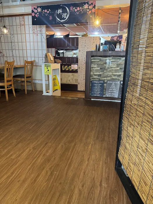 Matsuyama sushi & ramen Picture 3