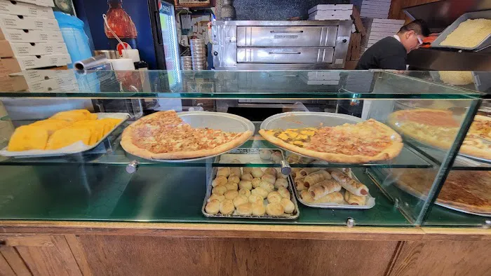 Crispy Crust Pizza Picture 7