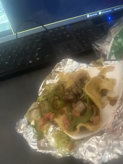 Taqueria Los Güeros Picture 10