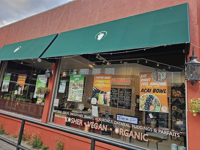 The Good Neighbor Juice Bar Picture 5