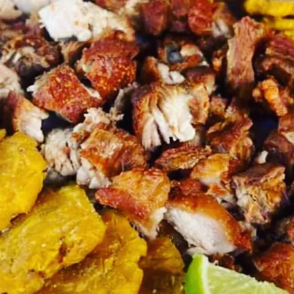 La Ceniza Deli Grocery & Grill Picture 2