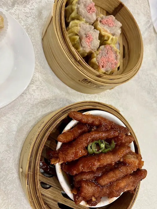 Crown One 御庭酒楼 Picture 3
