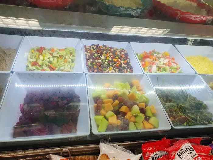 Domand Deli & Caterers Picture 6
