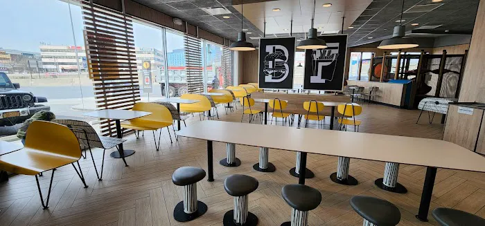 McDonald's Picture 6