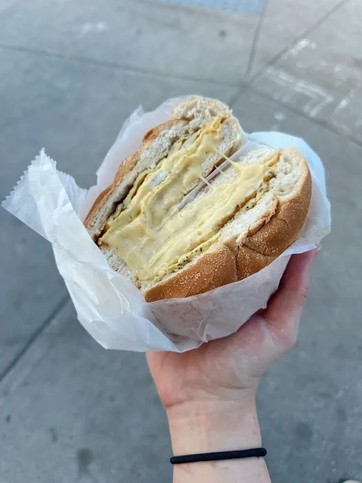 Happy Deli Picture 3