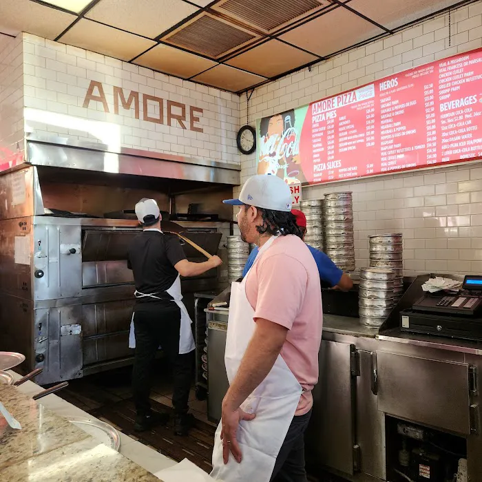 Amore Pizza Picture 4