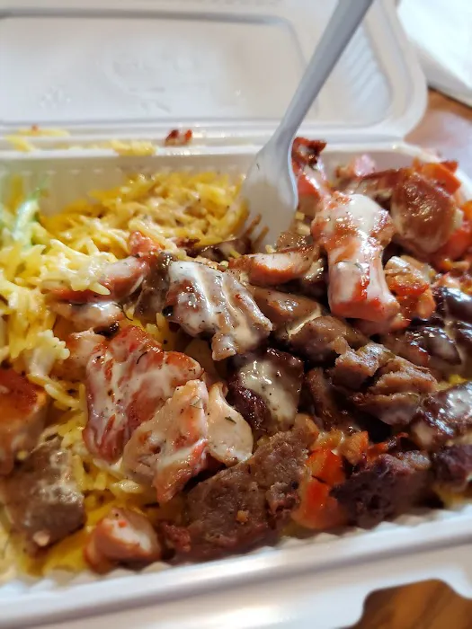 Madina Halal Food Picture 1