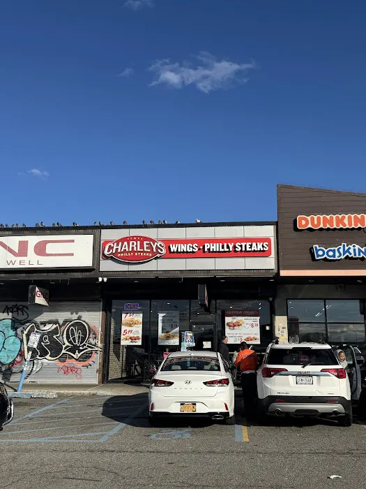 Charleys Cheesesteaks and Wings Picture 6