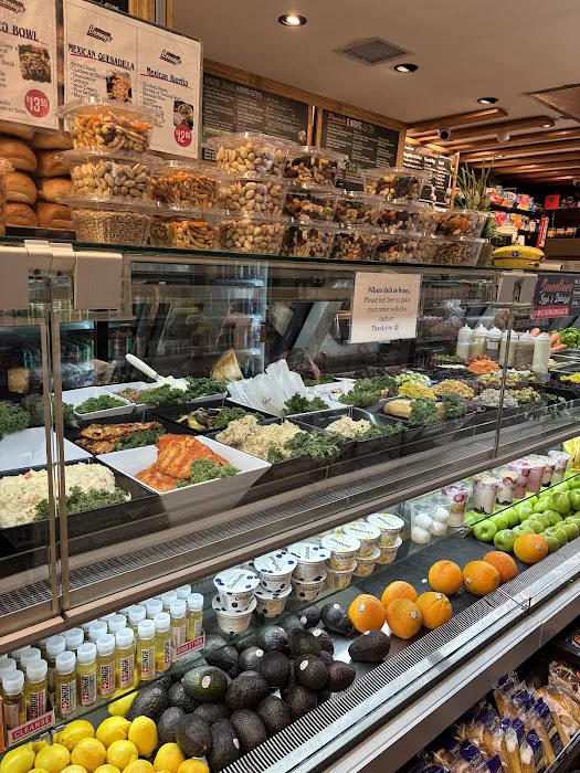 LENNY'S GRILL AND DELI Picture 9