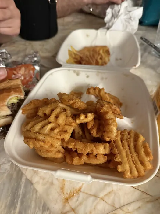 Cherry Valley Deli & Grill Picture 4