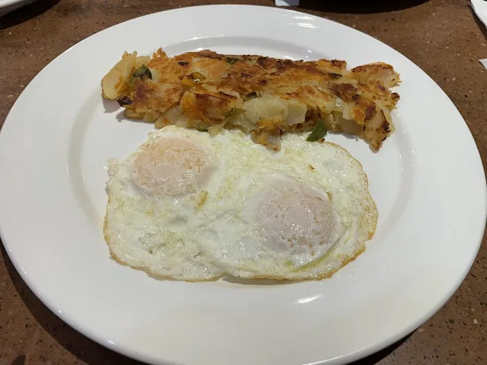 Whitestone Diner Picture 10
