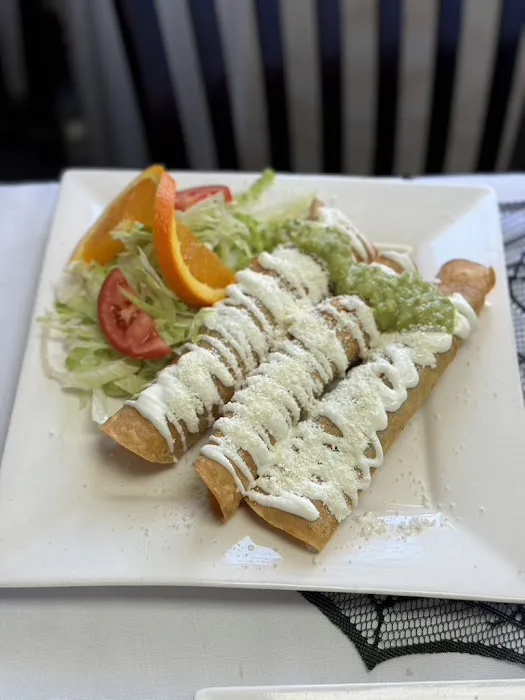 ZHUMI BAKERY & RESTAURANT Picture 1