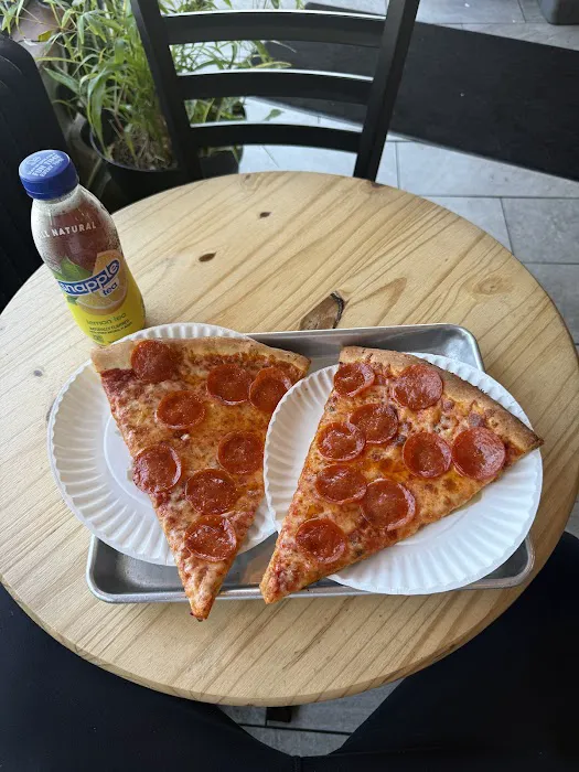 View Pizzeria Picture 8