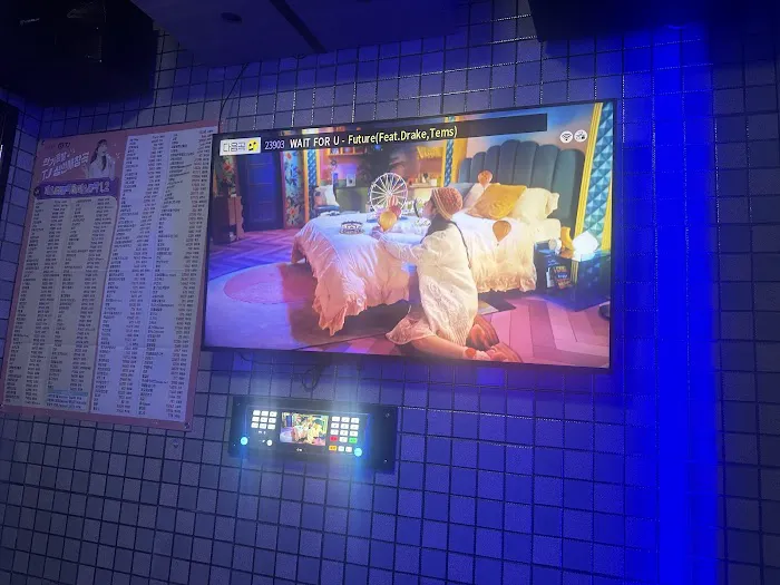 Kpop Karaoke Picture 9