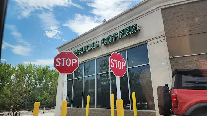 Starbucks Picture 9