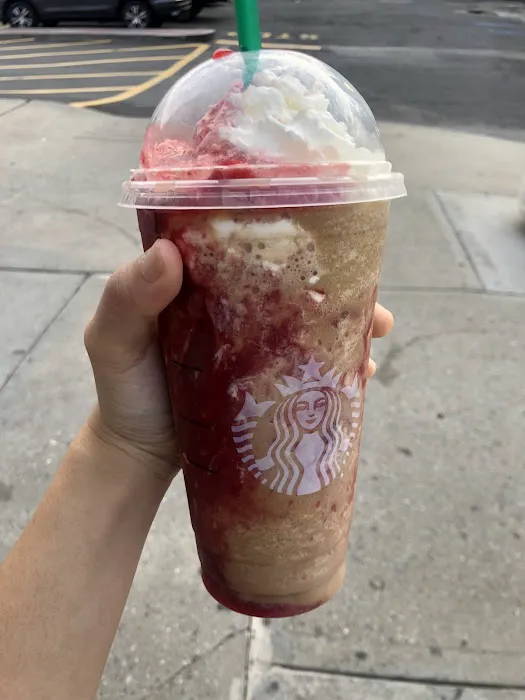 Starbucks Picture 7