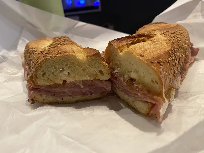 Varsi Deli Picture 4