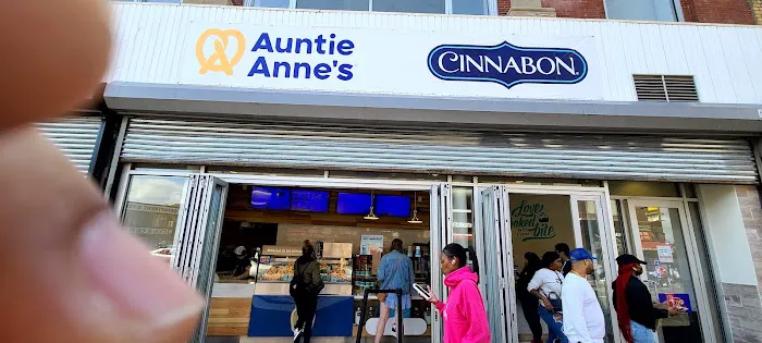 Auntie Anne's Picture 1