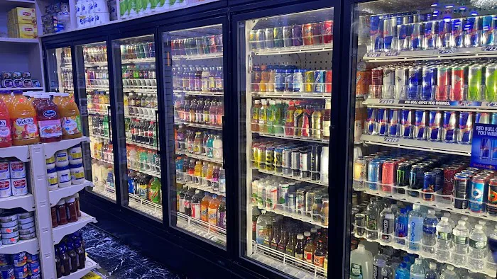 Parkchester DELI Picture 4